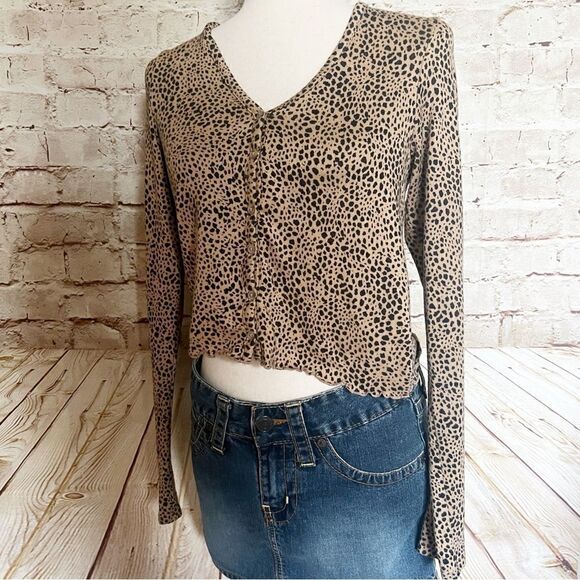 American Eagle leopard knit cardigan cropped top - Picture 1 of 7